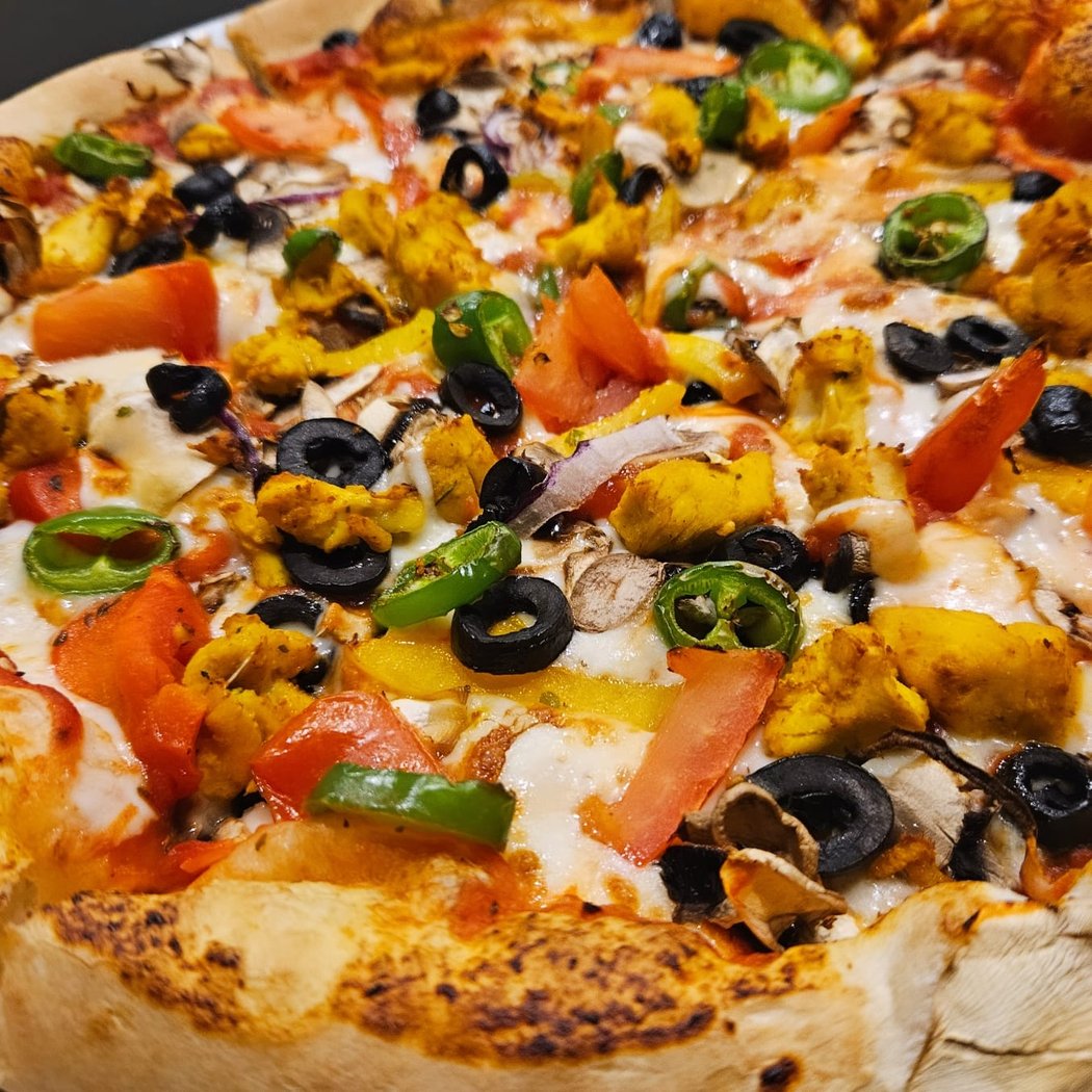 Pizza Garnie (92) 1